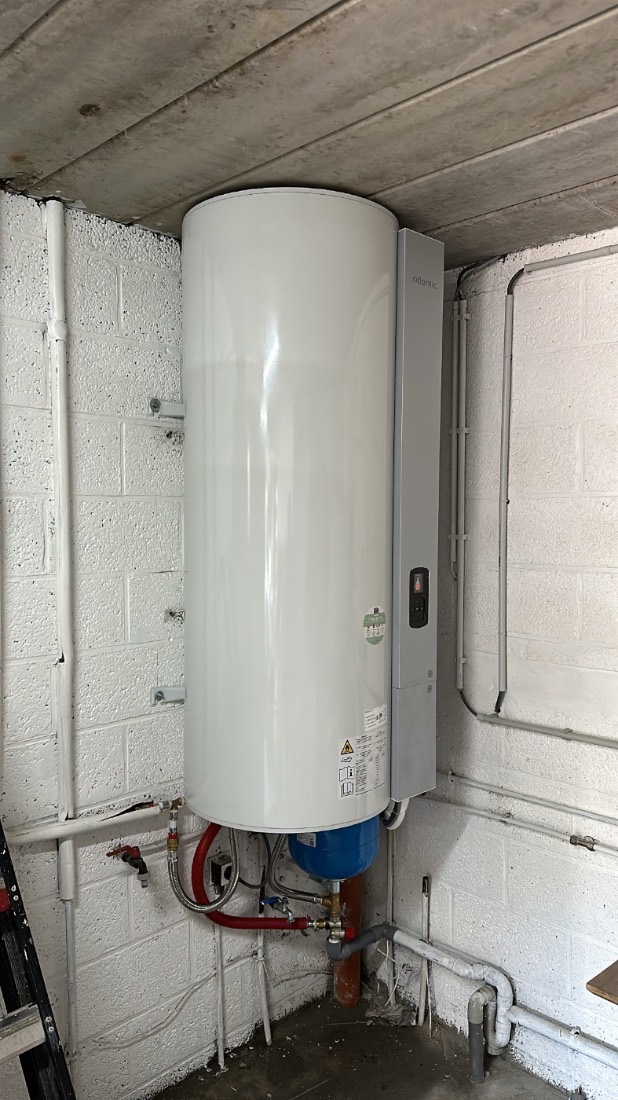 Ballon thermodynamique mural Atlantic — réalisation TGS Group