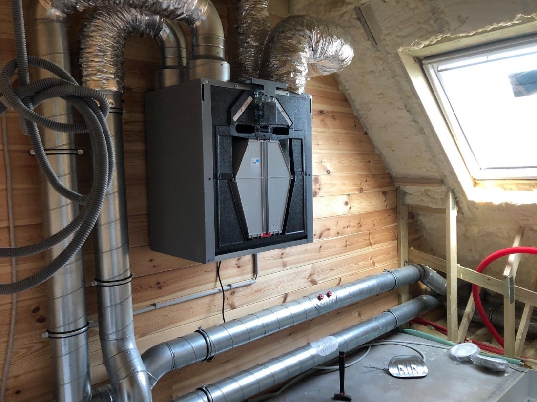 VMC double flux Zehnder en combles — réalisation TGS Group